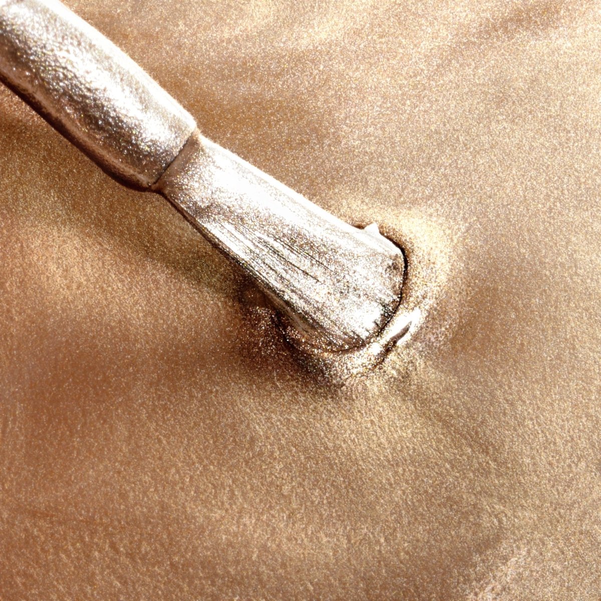 Le vernis semi-permanent - Feuille d'Or