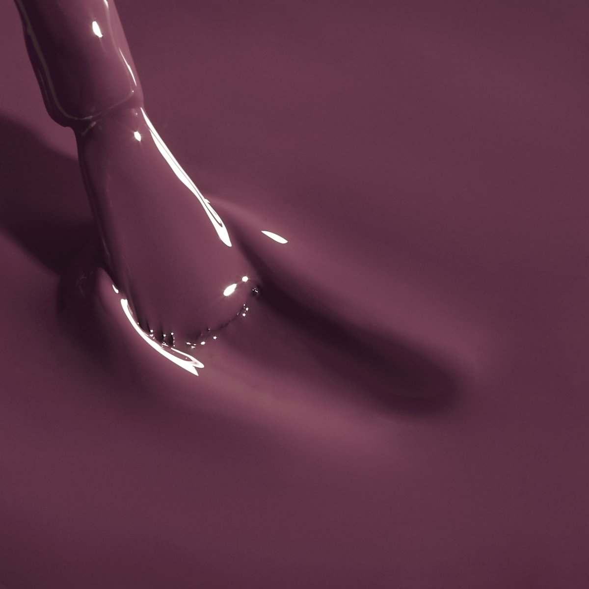Le vernis semi-permanent Raisin