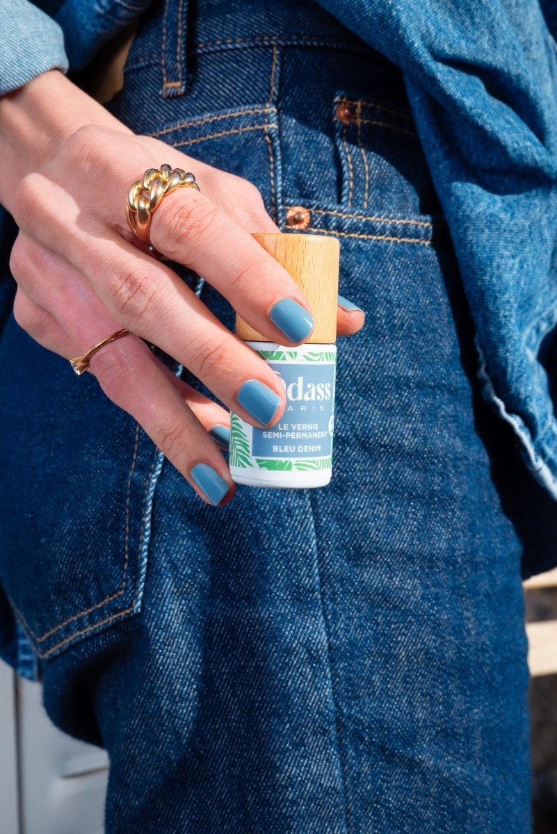 Le vernis semi-permanent - Bleu Denim