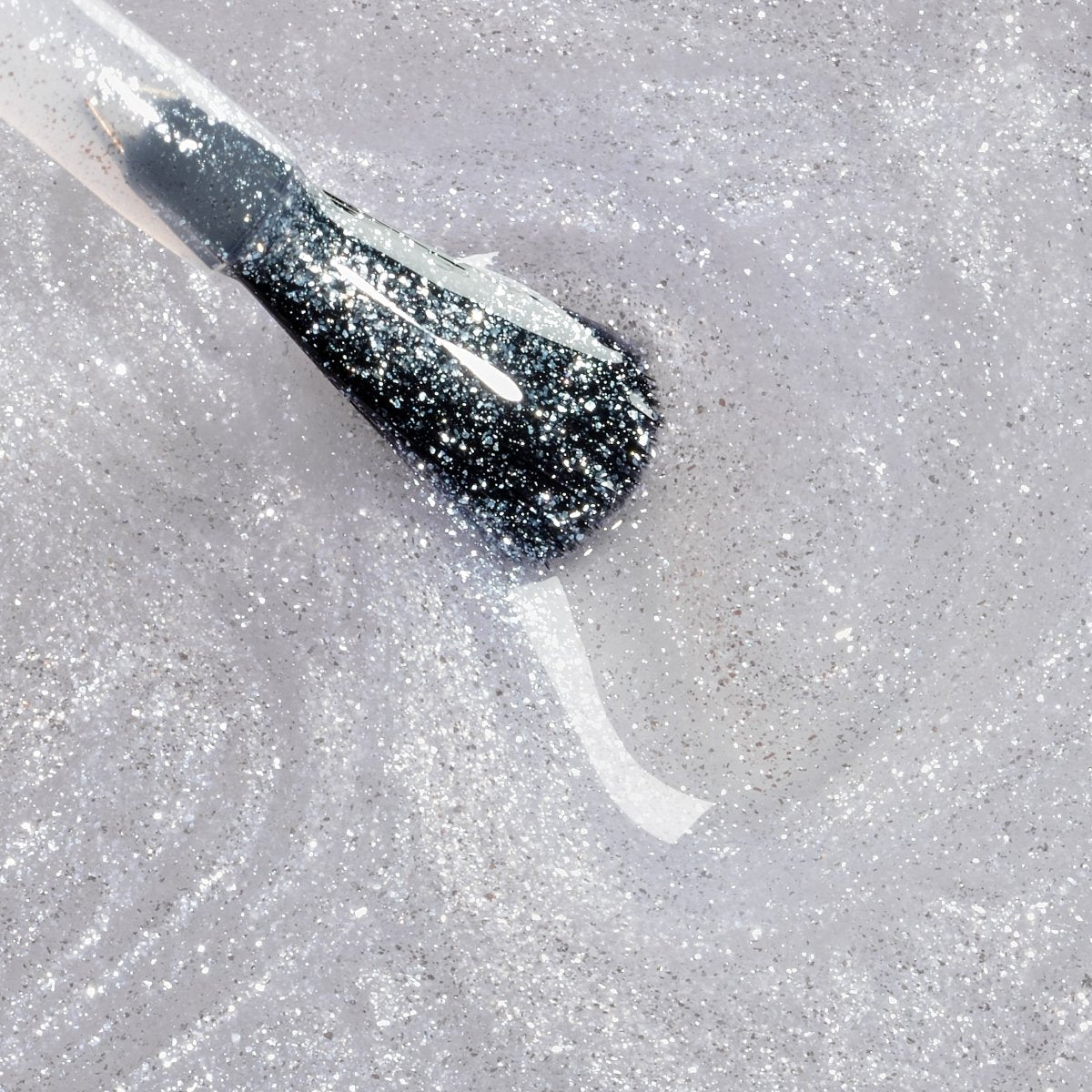 La Finition Pailletée Argentée