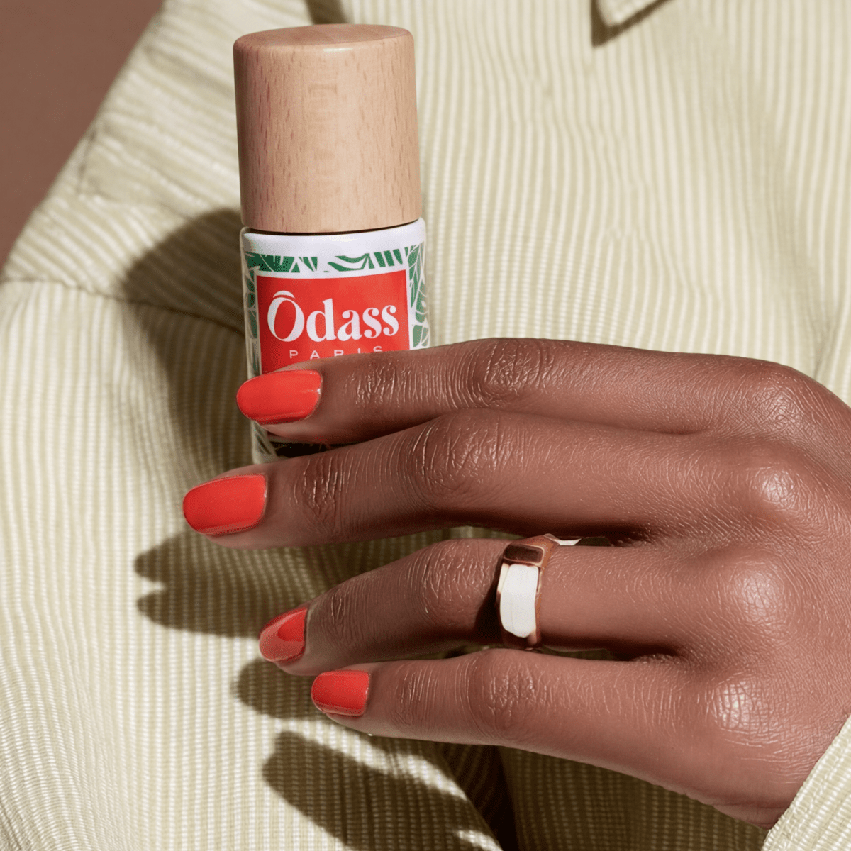 Le vernis semi-permanent - Corail