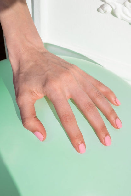 Le vernis semi-permanent - Rose Pivoine