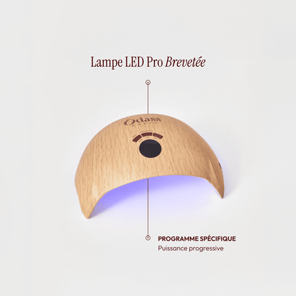 La Trousse Découverte avec 3 teintes au choix et la Lampe Led brevetée offerte