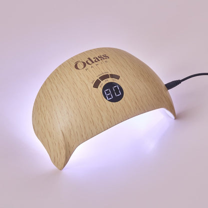 La Trousse Découverte avec Lampe LED PRO - 5 teintes au choix - Odass - Paris